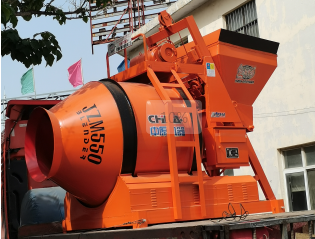 JZM550混凝土攪拌機發往甘肅